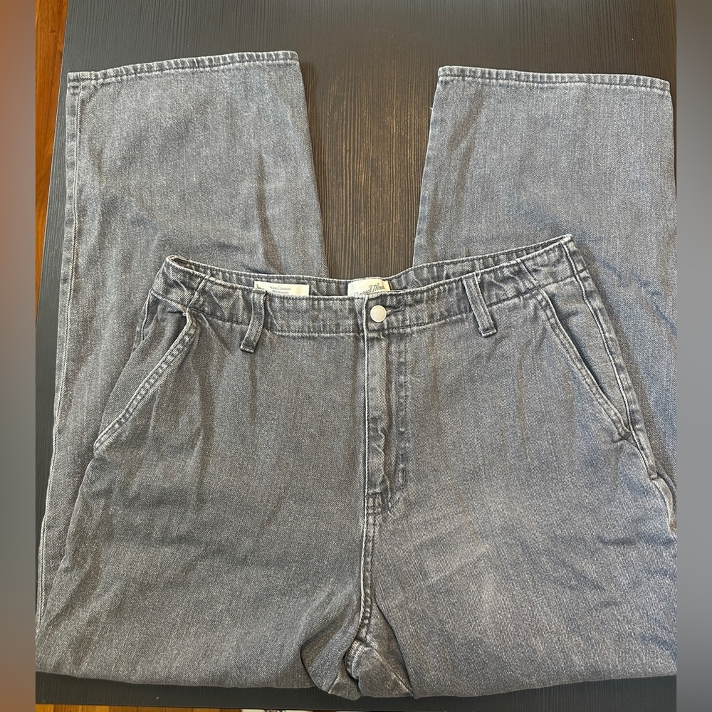 Universal Thread Women's Gray Wide Leg Jeans Size 14